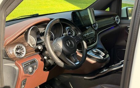 Mercedes-Benz V-Класс, 2016 год, 4 100 000 рублей, 16 фотография