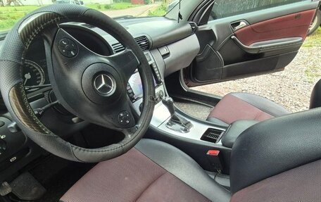 Mercedes-Benz CLC-Класс, 2009 год, 750 000 рублей, 7 фотография