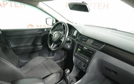 Skoda Rapid I, 2015 год, 1 010 000 рублей, 10 фотография