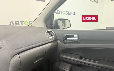 Ford Focus II рестайлинг, 2005 год, 230 000 рублей, 14 фотография