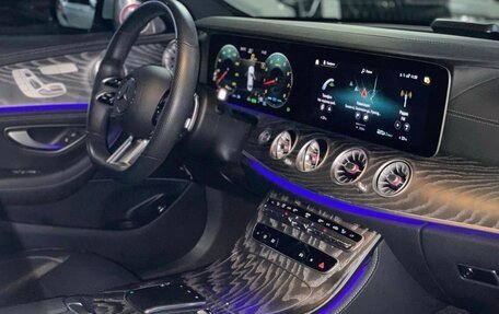 Mercedes-Benz E-Класс, 2021 год, 3 030 000 рублей, 2 фотография