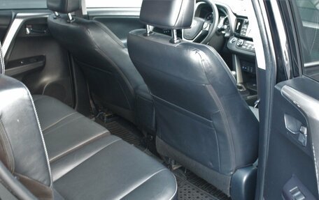 Toyota RAV4, 2017 год, 2 840 000 рублей, 28 фотография