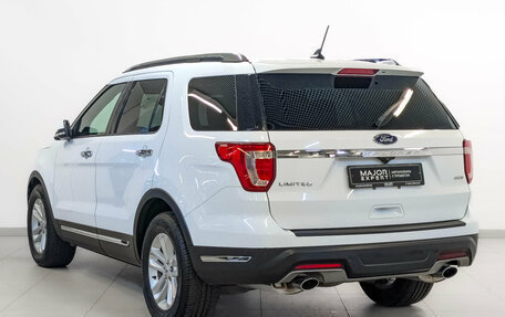 Ford Explorer VI, 2018 год, 3 300 000 рублей, 7 фотография