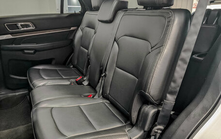 Ford Explorer VI, 2018 год, 3 300 000 рублей, 22 фотография