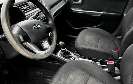 KIA Rio III рестайлинг, 2013 год, 621 000 рублей, 10 фотография