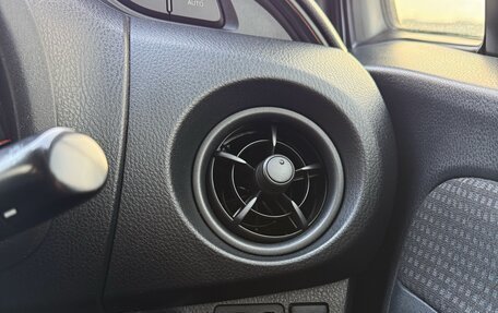 Toyota Vitz, 2018 год, 770 000 рублей, 7 фотография