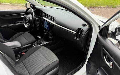 KIA Rio IV, 2018 год, 1 490 000 рублей, 22 фотография