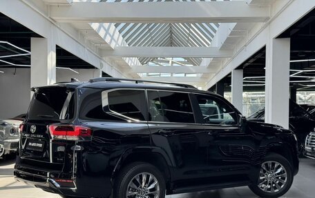 Toyota Land Cruiser, 2024 год, 11 790 000 рублей, 7 фотография