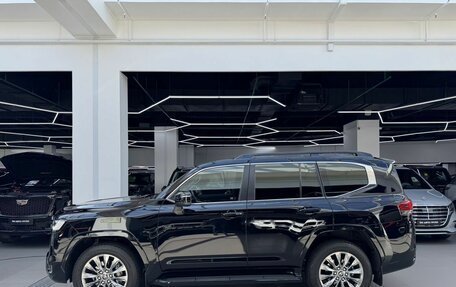 Toyota Land Cruiser, 2024 год, 11 790 000 рублей, 8 фотография