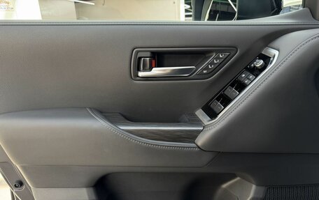 Toyota Land Cruiser, 2024 год, 11 790 000 рублей, 20 фотография