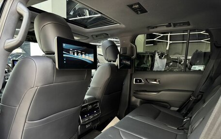 Toyota Land Cruiser, 2024 год, 11 790 000 рублей, 22 фотография