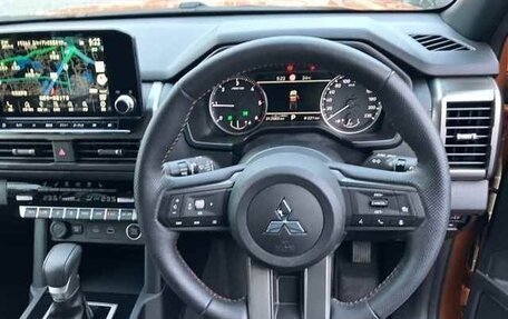 Mitsubishi Triton, 2024 год, 4 430 000 рублей, 6 фотография