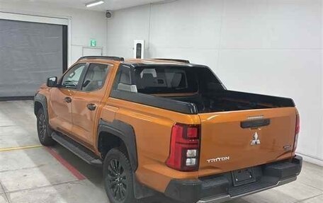 Mitsubishi Triton, 2024 год, 4 430 000 рублей, 3 фотография
