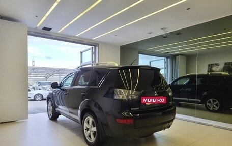 Mitsubishi Outlander III рестайлинг 3, 2008 год, 1 065 000 рублей, 6 фотография