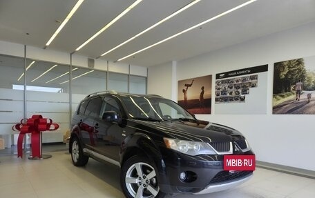 Mitsubishi Outlander III рестайлинг 3, 2008 год, 1 065 000 рублей, 3 фотография