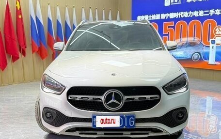 Mercedes-Benz GLA, 2023 год, 2 500 000 рублей, 2 фотография