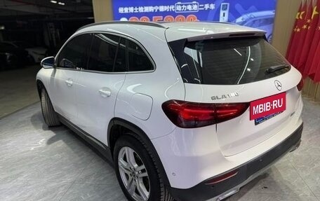 Mercedes-Benz GLA, 2023 год, 2 500 000 рублей, 5 фотография