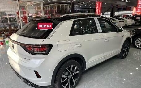 Volkswagen T-Roc I, 2025 год, 2 910 000 рублей, 3 фотография
