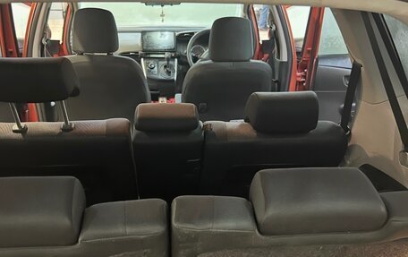 Toyota Wish II, 2015 год, 1 690 000 рублей, 4 фотография