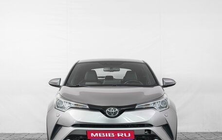 Toyota C-HR I рестайлинг, 2018 год, 2 049 000 рублей, 2 фотография