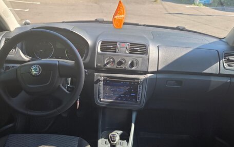 Skoda Fabia II, 2012 год, 589 000 рублей, 14 фотография