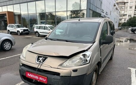 Peugeot Partner II рестайлинг 2, 2010 год, 189 000 рублей, 1 фотография