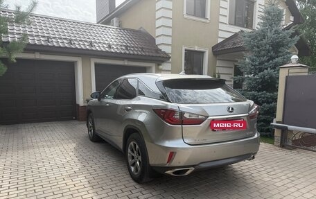 Lexus RX IV рестайлинг, 2019 год, 4 500 000 рублей, 5 фотография