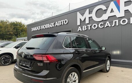 Volkswagen Tiguan II, 2017 год, 2 600 000 рублей, 6 фотография