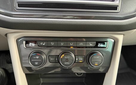 Volkswagen Tiguan II, 2017 год, 2 600 000 рублей, 16 фотография