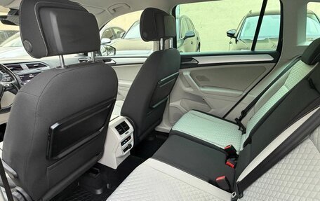 Volkswagen Tiguan II, 2017 год, 2 600 000 рублей, 22 фотография