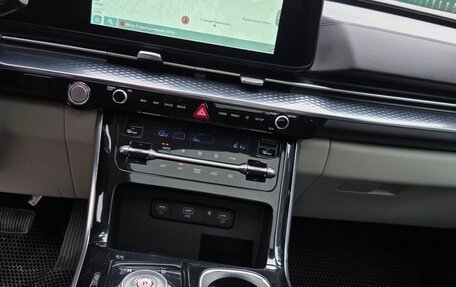 KIA Carnival, 2021 год, 3 300 000 рублей, 18 фотография