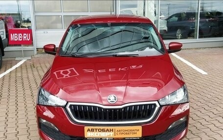 Skoda Rapid II, 2021 год, 1 452 000 рублей, 2 фотография