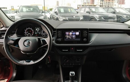 Skoda Rapid II, 2021 год, 1 452 000 рублей, 20 фотография