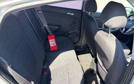 Hyundai Solaris II рестайлинг, 2015 год, 980 000 рублей, 6 фотография