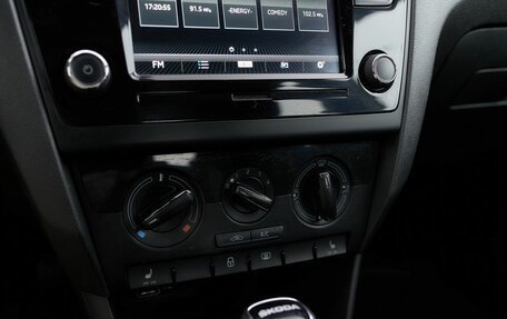 Skoda Rapid I, 2019 год, 1 359 000 рублей, 11 фотография