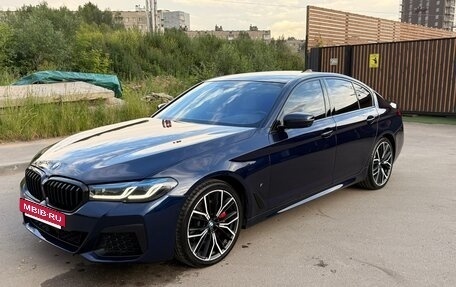 BMW 5 серия, 2020 год, 5 600 000 рублей, 2 фотография