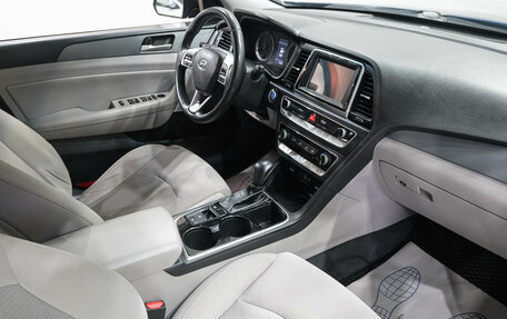 Hyundai Sonata VII, 2017 год, 1 569 000 рублей, 13 фотография