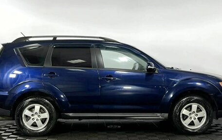 Mitsubishi Outlander III рестайлинг 3, 2012 год, 1 100 000 рублей, 5 фотография