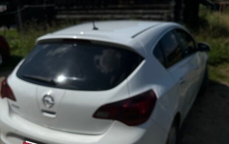 Opel Astra J, 2012 год, 475 000 рублей, 2 фотография