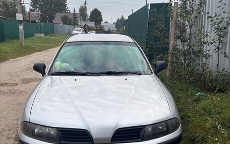 Mitsubishi Carisma I, 2001 год, 215 000 рублей, 1 фотография