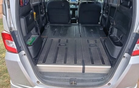 Honda Freed I, 2013 год, 1 250 000 рублей, 7 фотография