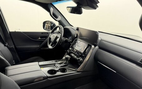 Lexus LX, 2025 год, 18 500 000 рублей, 12 фотография