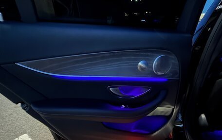 Mercedes-Benz E-Класс, 2022 год, 3 770 000 рублей, 12 фотография
