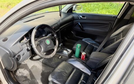 Skoda Superb III рестайлинг, 2005 год, 525 000 рублей, 15 фотография