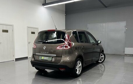 Renault Scenic III, 2011 год, 745 000 рублей, 2 фотография