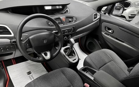 Renault Scenic III, 2011 год, 745 000 рублей, 8 фотография