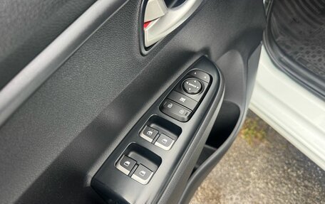 KIA Rio IV, 2017 год, 1 289 000 рублей, 15 фотография