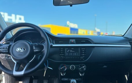KIA Rio IV, 2019 год, 999 999 рублей, 8 фотография
