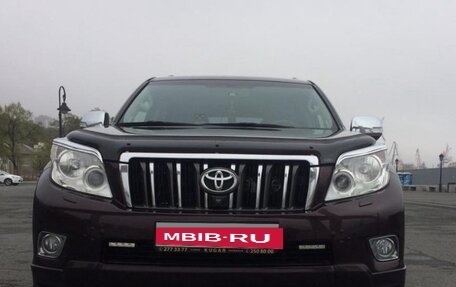 Toyota Land Cruiser Prado 150 рестайлинг 2, 2011 год, 3 000 000 рублей, 2 фотография