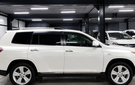 Toyota Highlander III, 2012 год, 2 195 000 рублей, 9 фотография